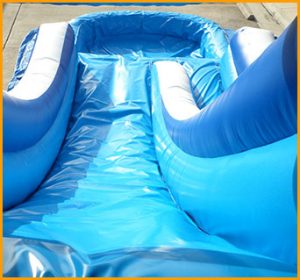 Inflatable 18' Front Load Water Slide