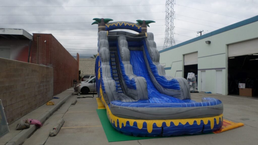 19′ Splash Drip Water Slide W130