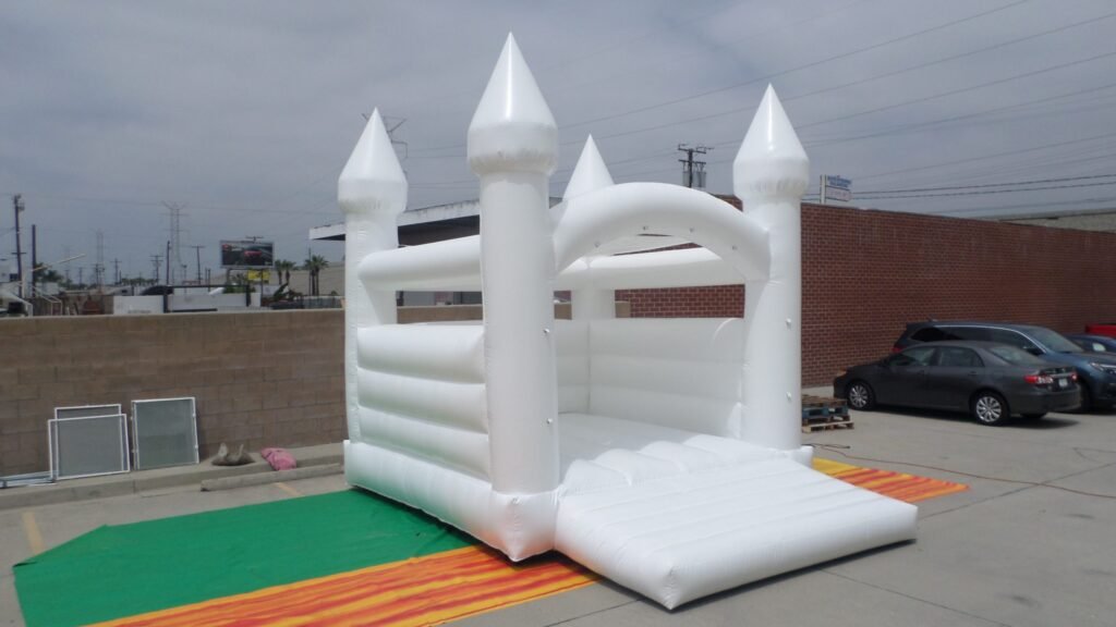 White Wedding Castle J132