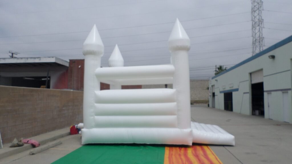 White Wedding Castle J132