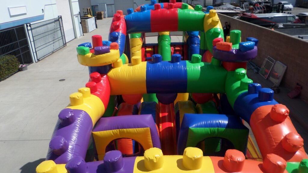 Block Party Wet & Dry Obstacle Course I104