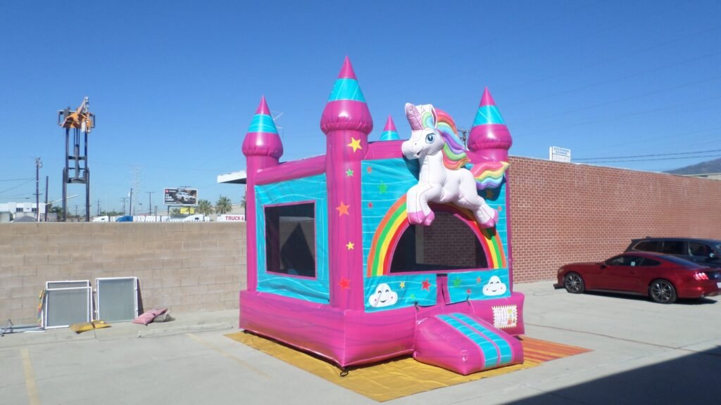 Unicorn House J141