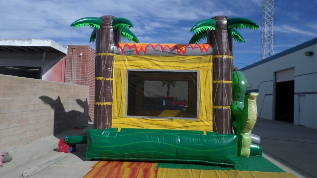 Dino Twins House J143