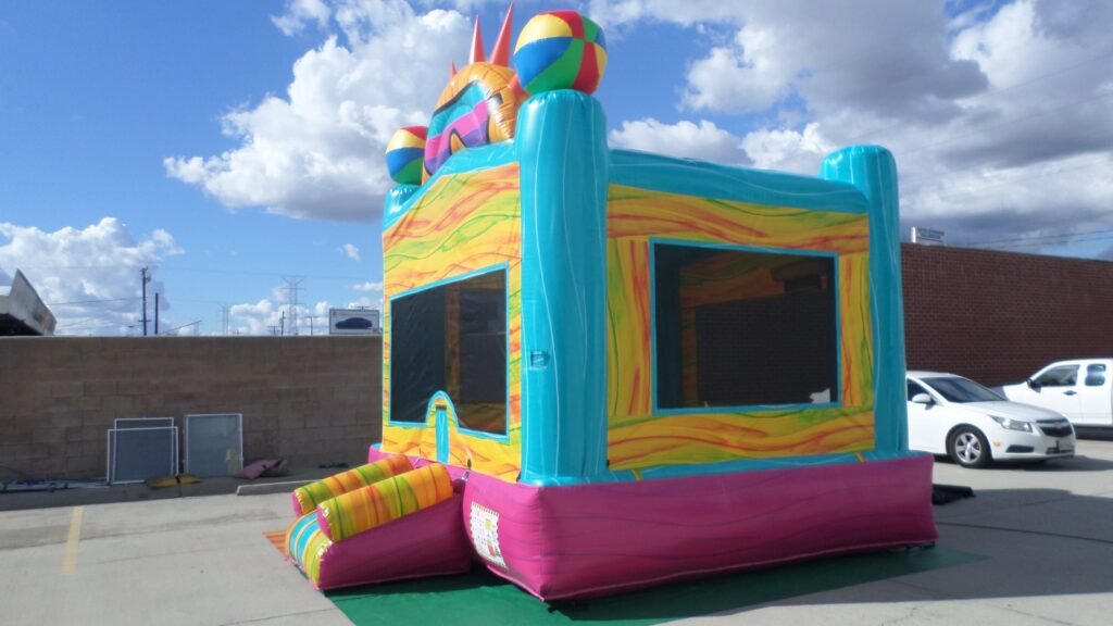 Beach Party House J149
