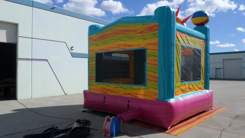 Beach Party House J149