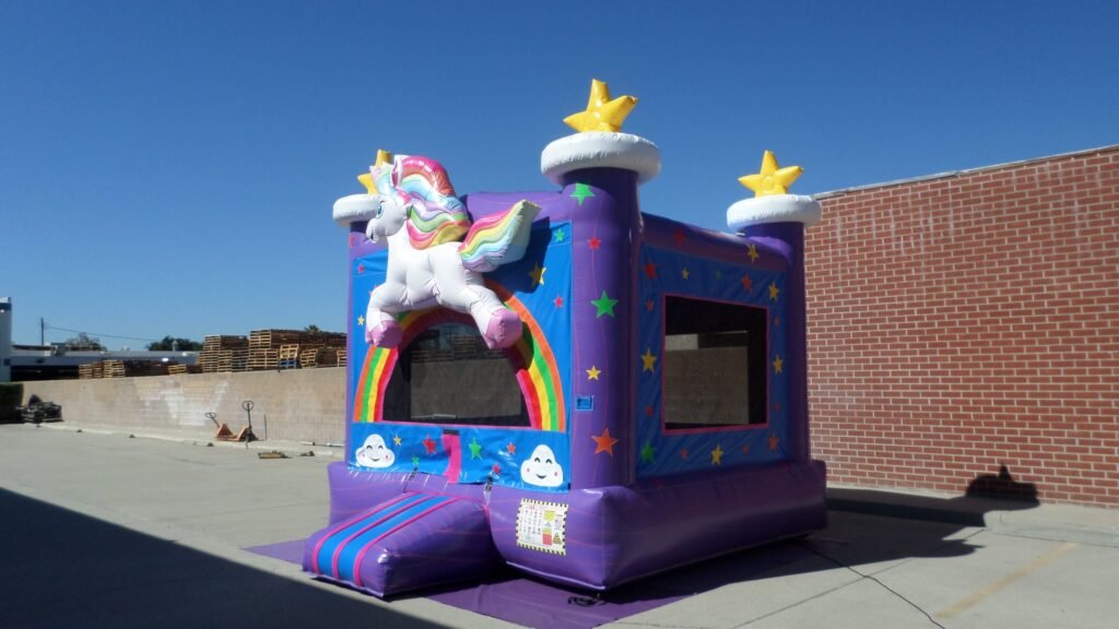 Unicorn House J157