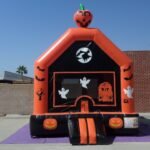 Halloween House J158