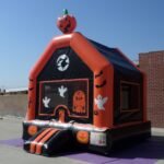 Halloween House J158
