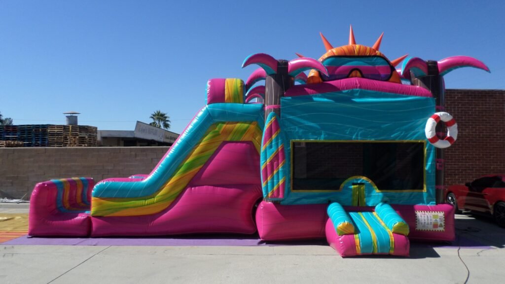 Dual Lane Wet & Dry Surf Life House Combo C192