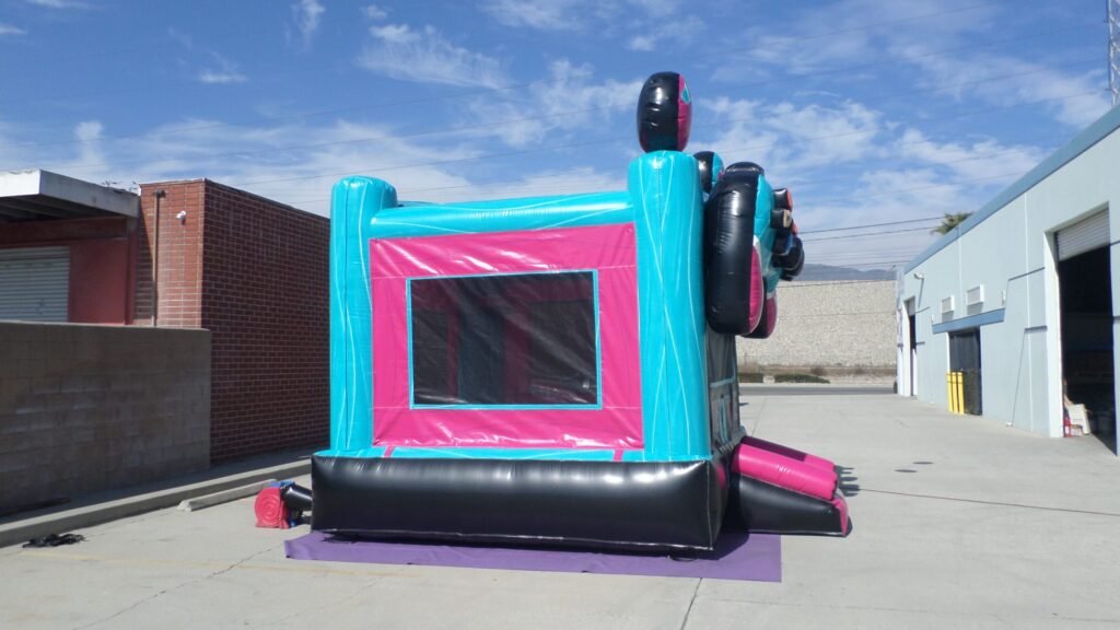 Game Time Bounce House J161