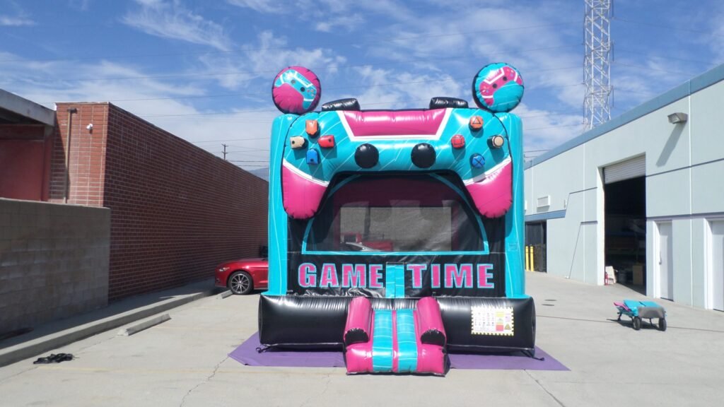 Game Time Bounce House J161