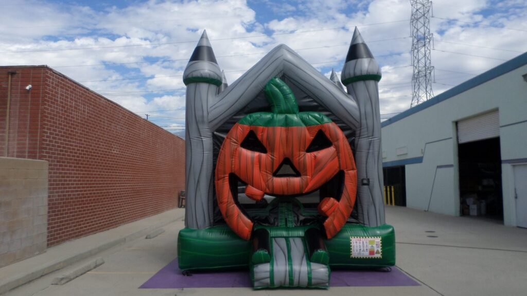 3D Halloween House 2 J170