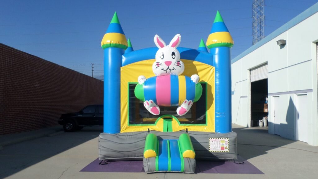 Easter Bunny House J174