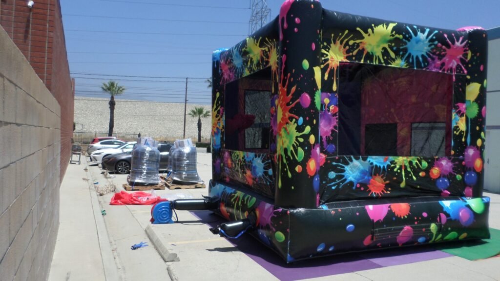 Paint Splatter Bounce House J178