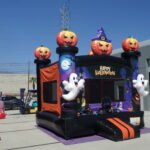 J179 Halloween House