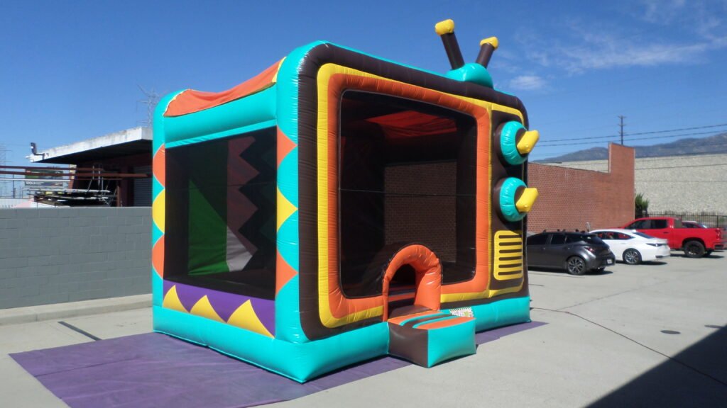 Retro TV Bounce House J182